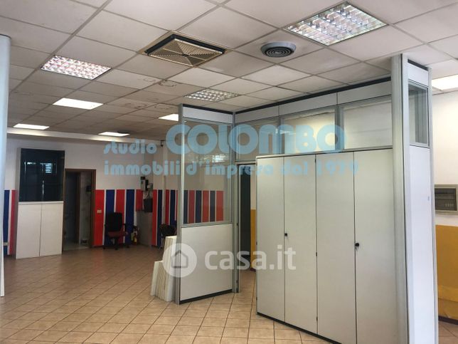 Ufficio in commerciale in San Polo