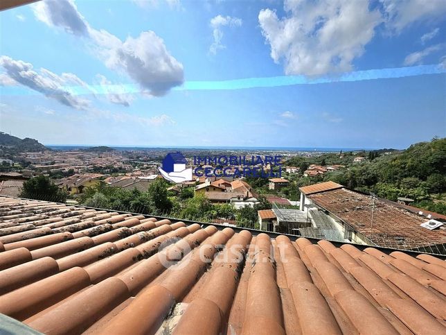 Appartamento in residenziale in Via Bergiola