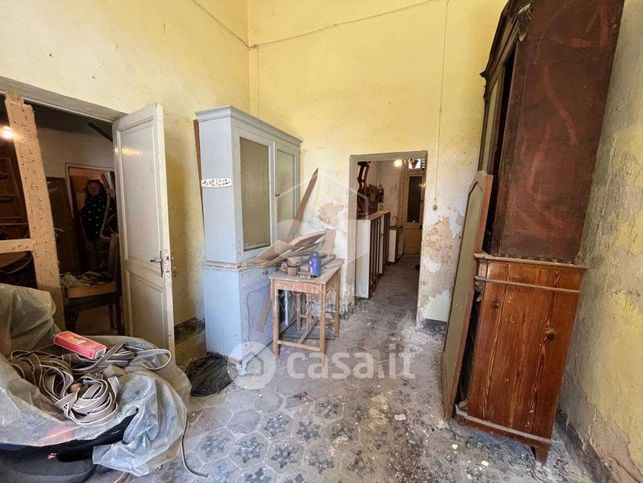 Casa indipendente in residenziale in Via Cattaneo
