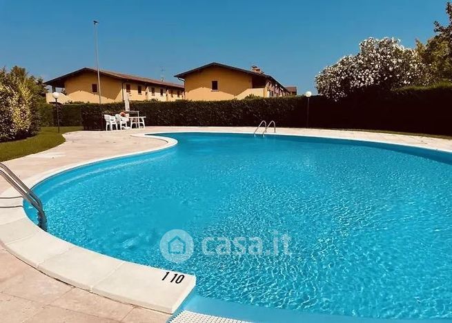 Appartamento in residenziale in Via Ortigara 9