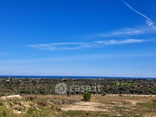 Terreno agricolo in commerciale in Strada Provinciale 37 13