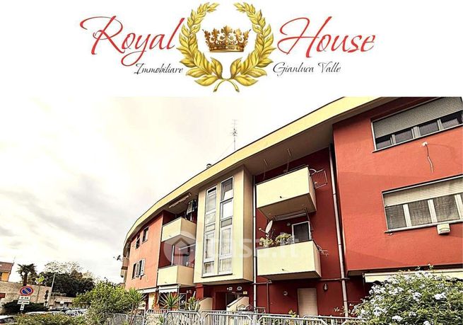 Appartamento in residenziale in Via della Colletta 40