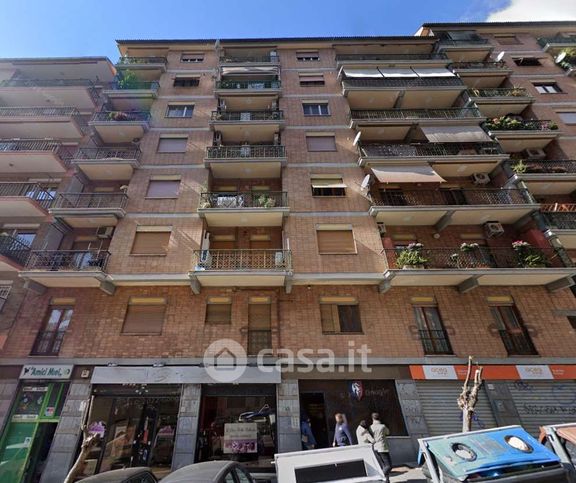 Appartamento in residenziale in Via Eugenio Checchi 41