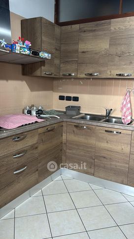 Appartamento in residenziale in Via Picentino Pasteni