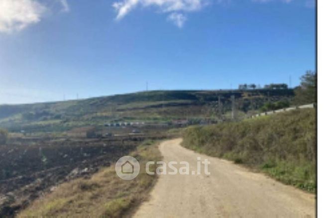Terreno agricolo in commerciale in Contrada Camemi