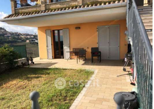 Casa indipendente in residenziale in Viale Tiro a Segno