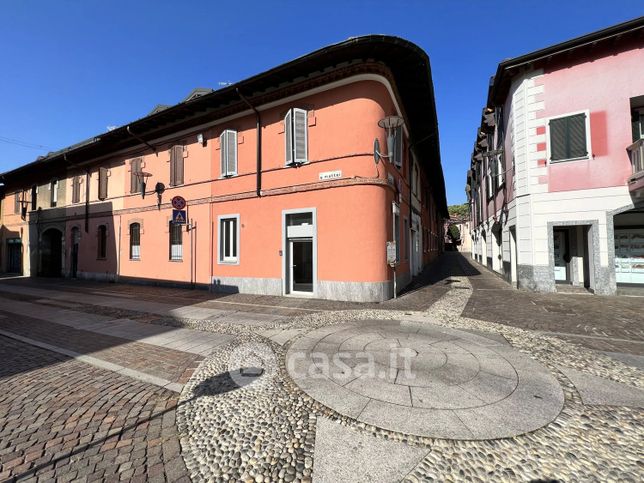Ufficio in commerciale in Via Giannetto Mattei 2