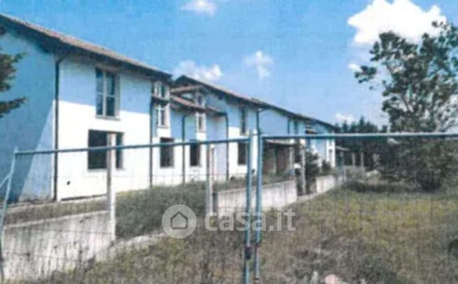 Villetta a schiera in residenziale in Strada Provinciale 196