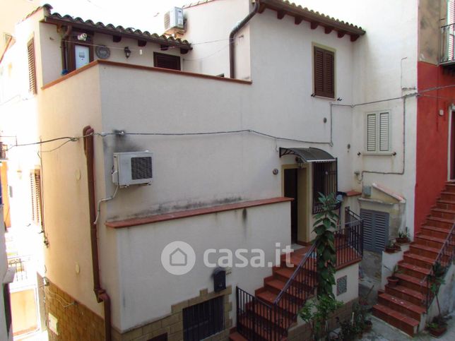 Appartamento in residenziale in Vicolo Imbornone