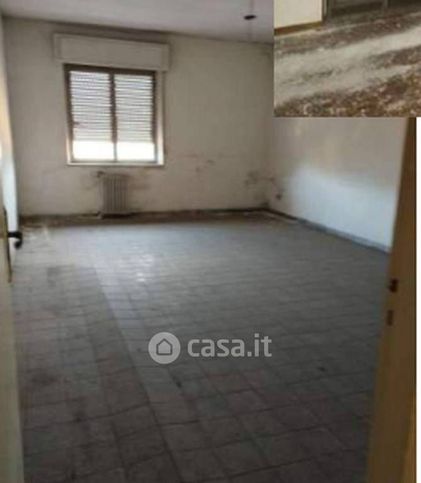 Appartamento in residenziale in Via Rocco Scotellaro