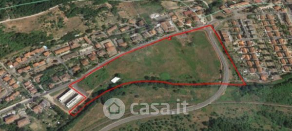 Terreno agricolo in commerciale in 