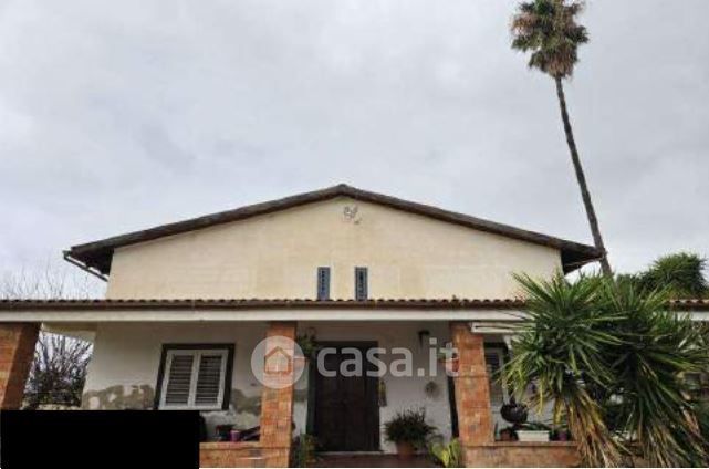 Casa indipendente in residenziale in Strada Benali 260