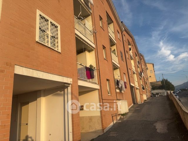 Appartamento in residenziale in Via Battistoni 6