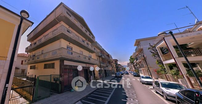 Appartamento in residenziale in Viale della Vittoria 58