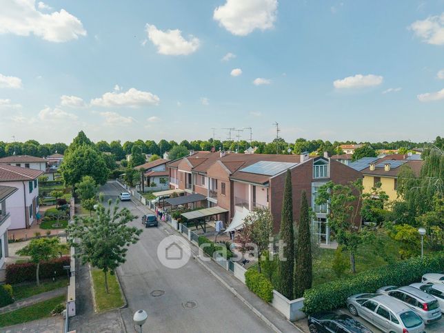 Villetta a schiera in residenziale in Via Enrico Berlinguer