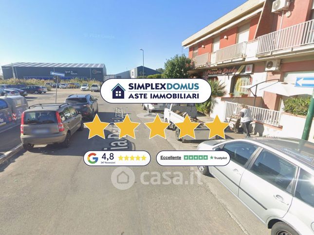 Villa in residenziale in Via Davide Lazzeretti