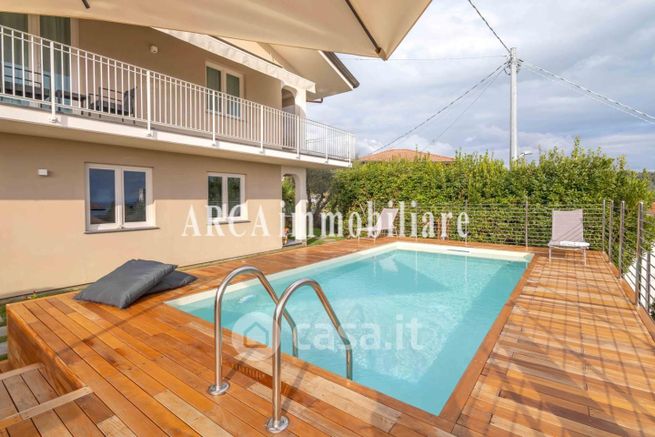 Villa in residenziale in Via del Castellare