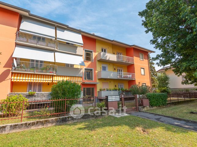 Appartamento in residenziale in Via Don Mario Carminati 6