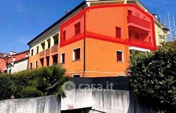 Appartamento in residenziale in Via Pastore