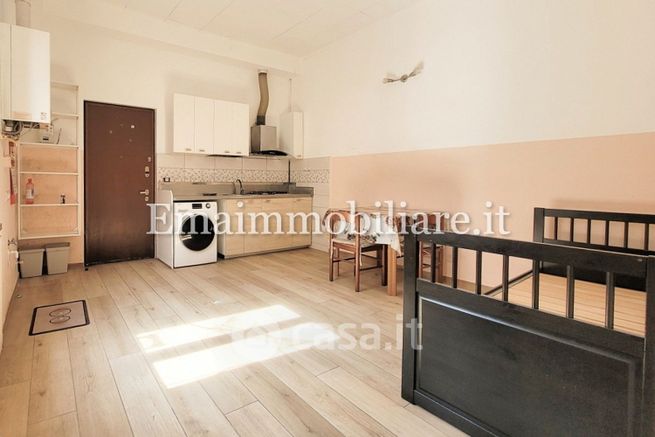 Appartamento in residenziale in Via San Mamete 3