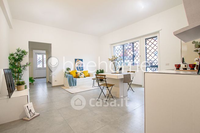 Appartamento in residenziale in Via Strona 20