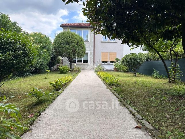 Appartamento in residenziale in Viale Venezia 86