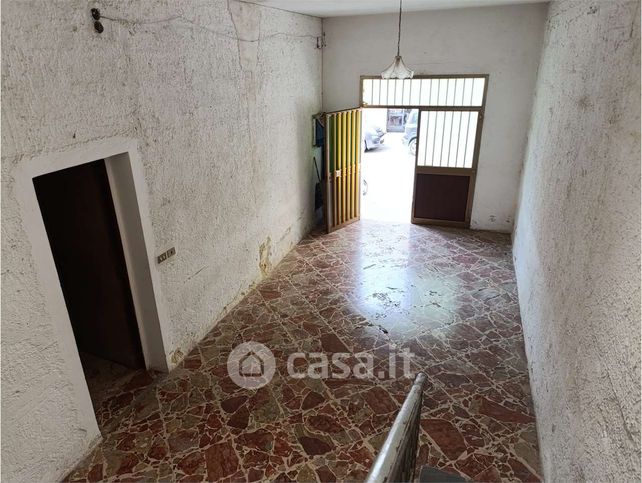 Casa indipendente in residenziale in