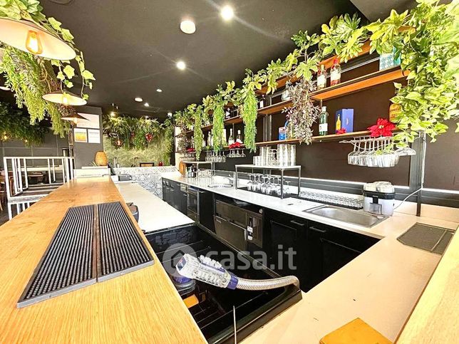 Attivitã /licenza (con o senza mura) in commerciale in Viale Mediterraneo 1 b