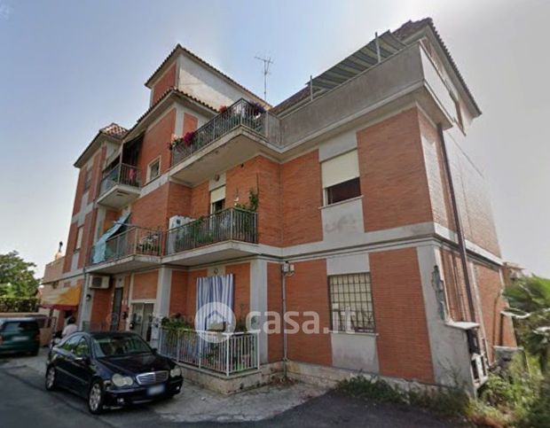 Appartamento in residenziale in Via delle Calcare 15