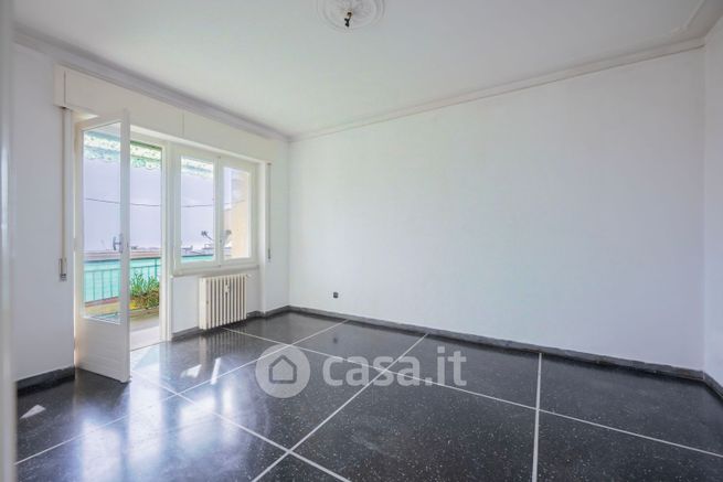 Appartamento in residenziale in Via Vittorio Battaglini 24