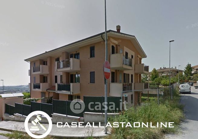 Appartamento in residenziale in Via Enrico Medi