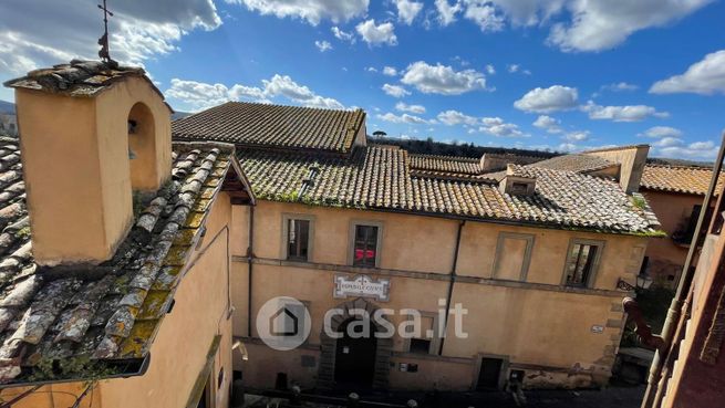 Appartamento in residenziale in Via Tauro Statilio 11