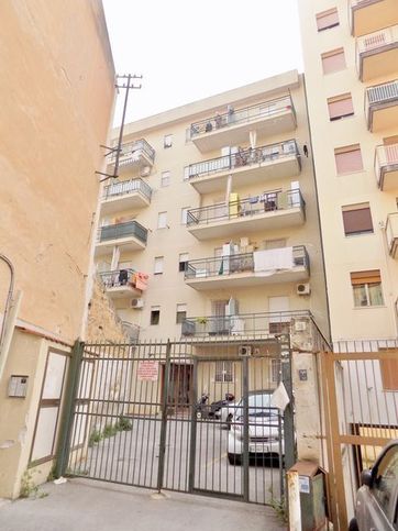 Appartamento in residenziale in Via Monfenera 78