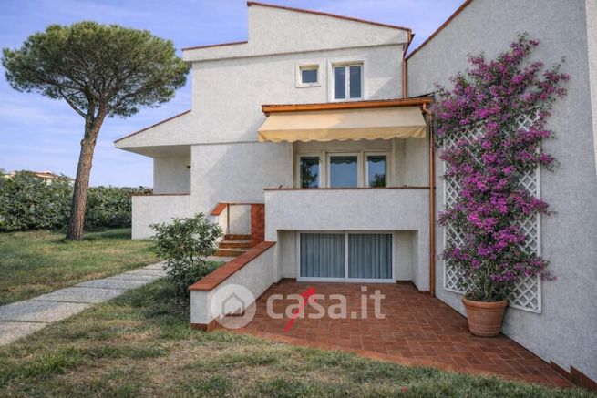 Appartamento in residenziale in Via Mare Egeo