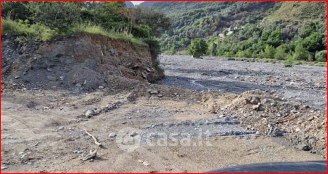 Terreno edificabile in residenziale in Strada Provinciale 24 25