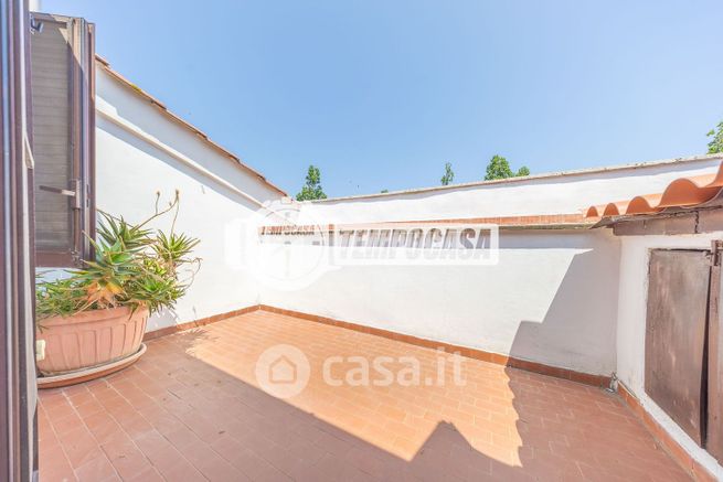 Appartamento in residenziale in Via Cuma