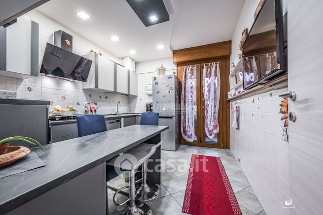 Appartamento in residenziale in Via Statale 91