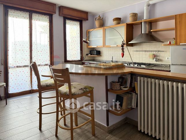 Appartamento in residenziale in Via Marzaroli 31