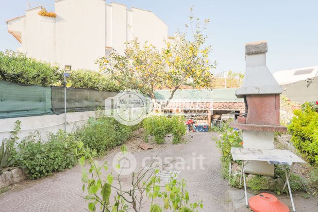 Casa indipendente in residenziale in Viale Benedetto Marini