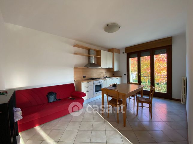 Appartamento in residenziale in Via Olmo