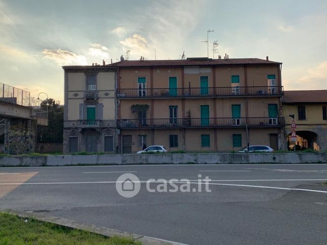 Appartamento in residenziale in Via Noverasco 11