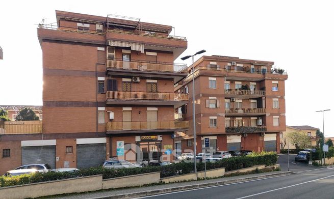 Appartamento in residenziale in Strada Provinciale Laviniense