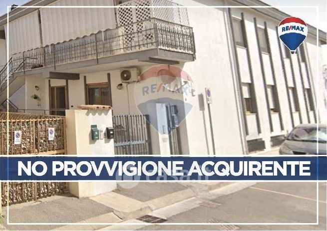 Appartamento in residenziale in Via Oliena 4