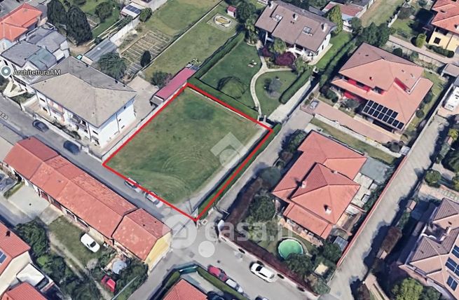 Terreno edificabile in residenziale in Via Damiano Chiesa