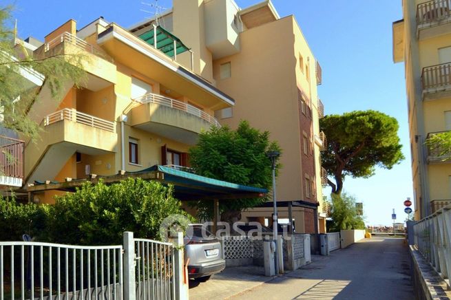 Appartamento in residenziale in Via Andromeda 147