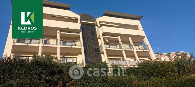 Appartamento in residenziale in Via Enrico Cernuschi 75