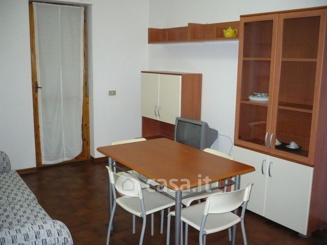 Appartamento in residenziale in Via dacatra 8