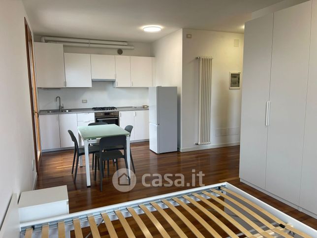 Appartamento in residenziale in Via Armando Diaz