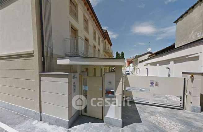 Appartamento in residenziale in Via Paolo Gorini 24