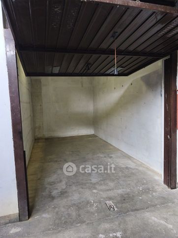 Box/posto auto in residenziale in Via Alexander Fleming